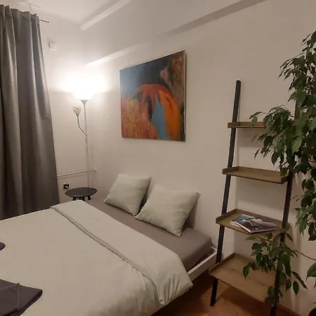 Practical Flat Nivy Centre Апартаменты Братислава